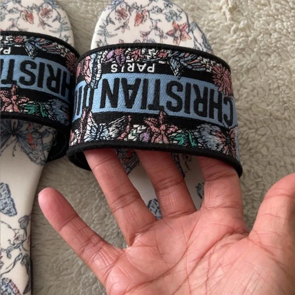 Dior Slides, size 38, price reflects - Picture 3 of 4